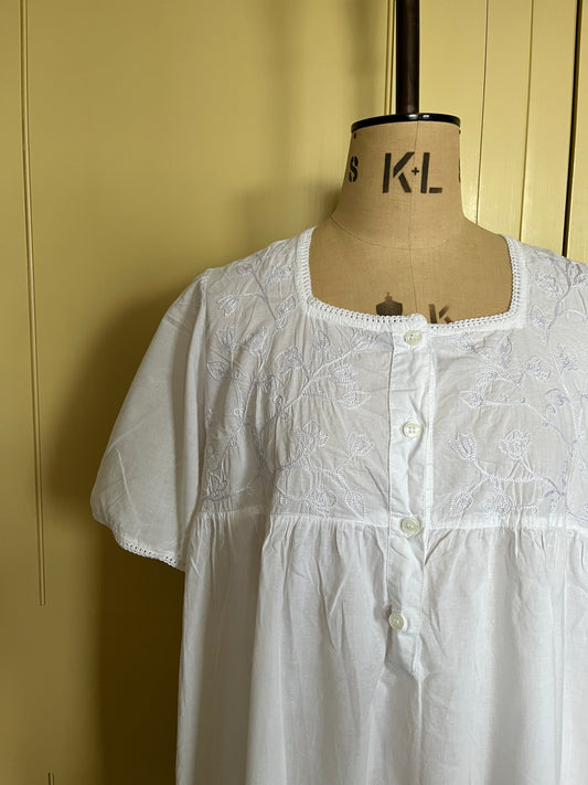 1 Spring Has Sprung Collection: 90’s White Fine Cotton Embroidered Nightgown Full Length Dress