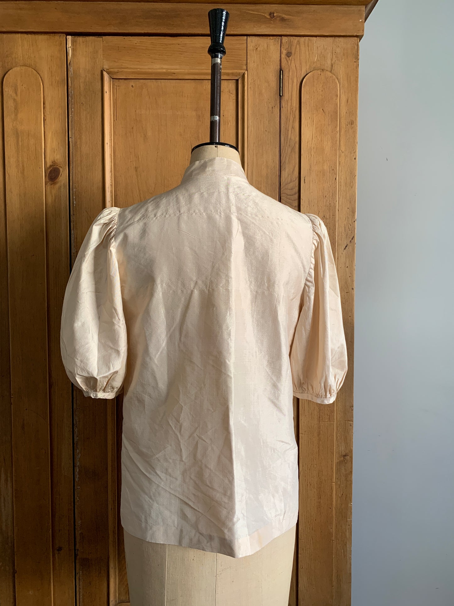 2 The French Finds Collection: Pearly Pink Silk Puff Sleeve Blouse