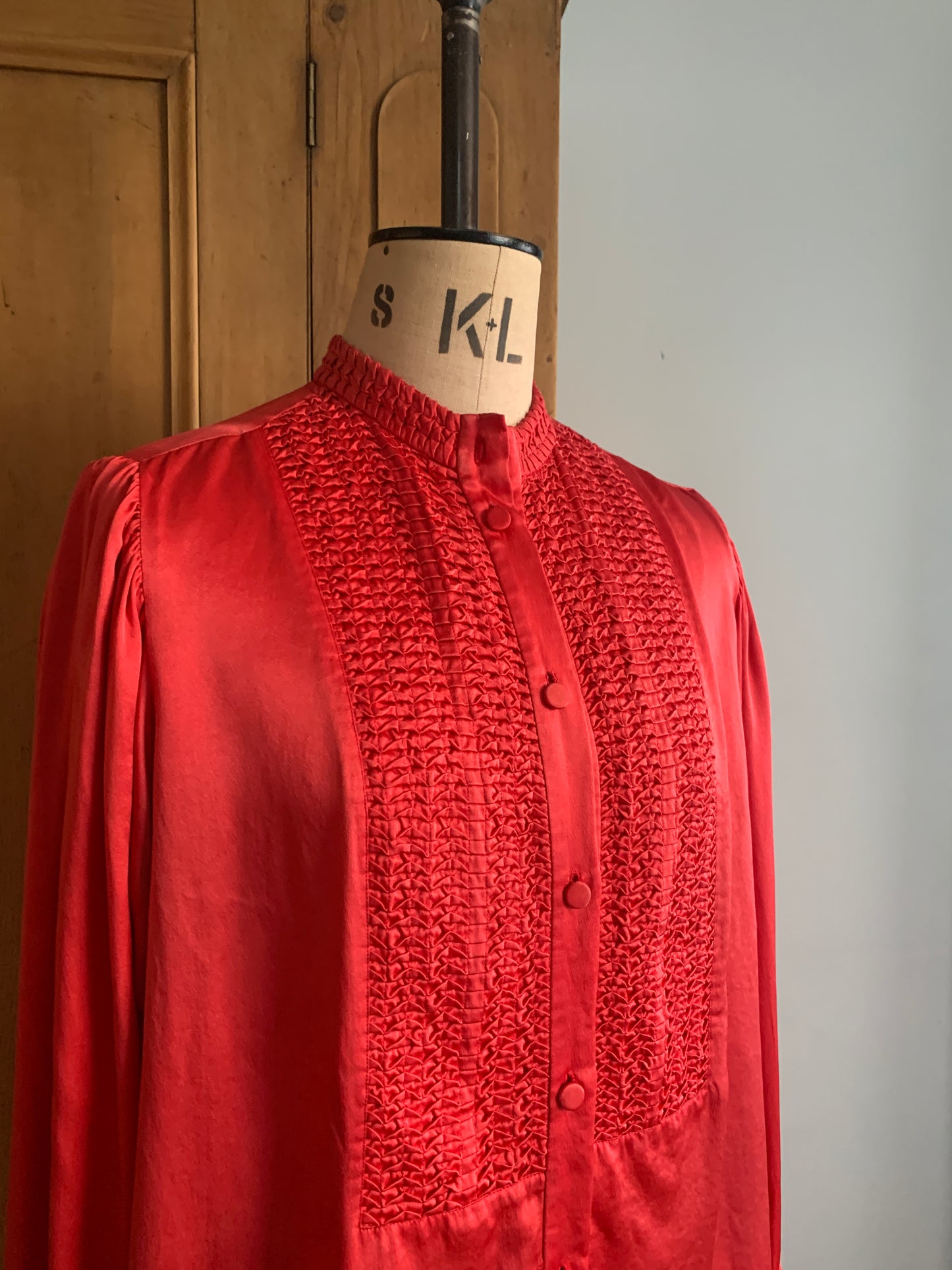 2 The French Finds Collection: Faded Red Silk Rouched Shirt Blouse