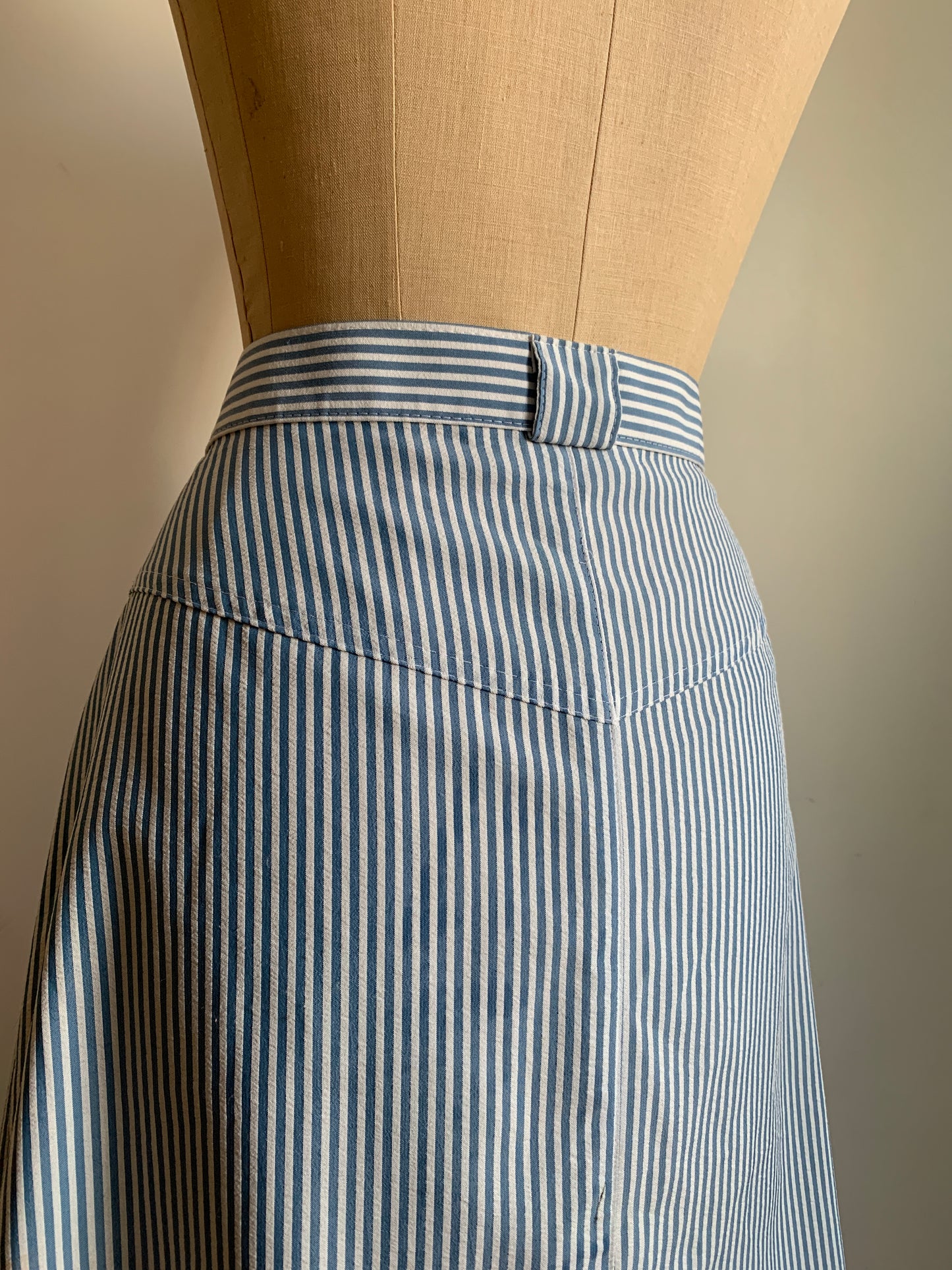 3 The Western Basics Collection: 1980’s St Michael’s Western Style Nautical Stripe Seersucker Pencil Skirt