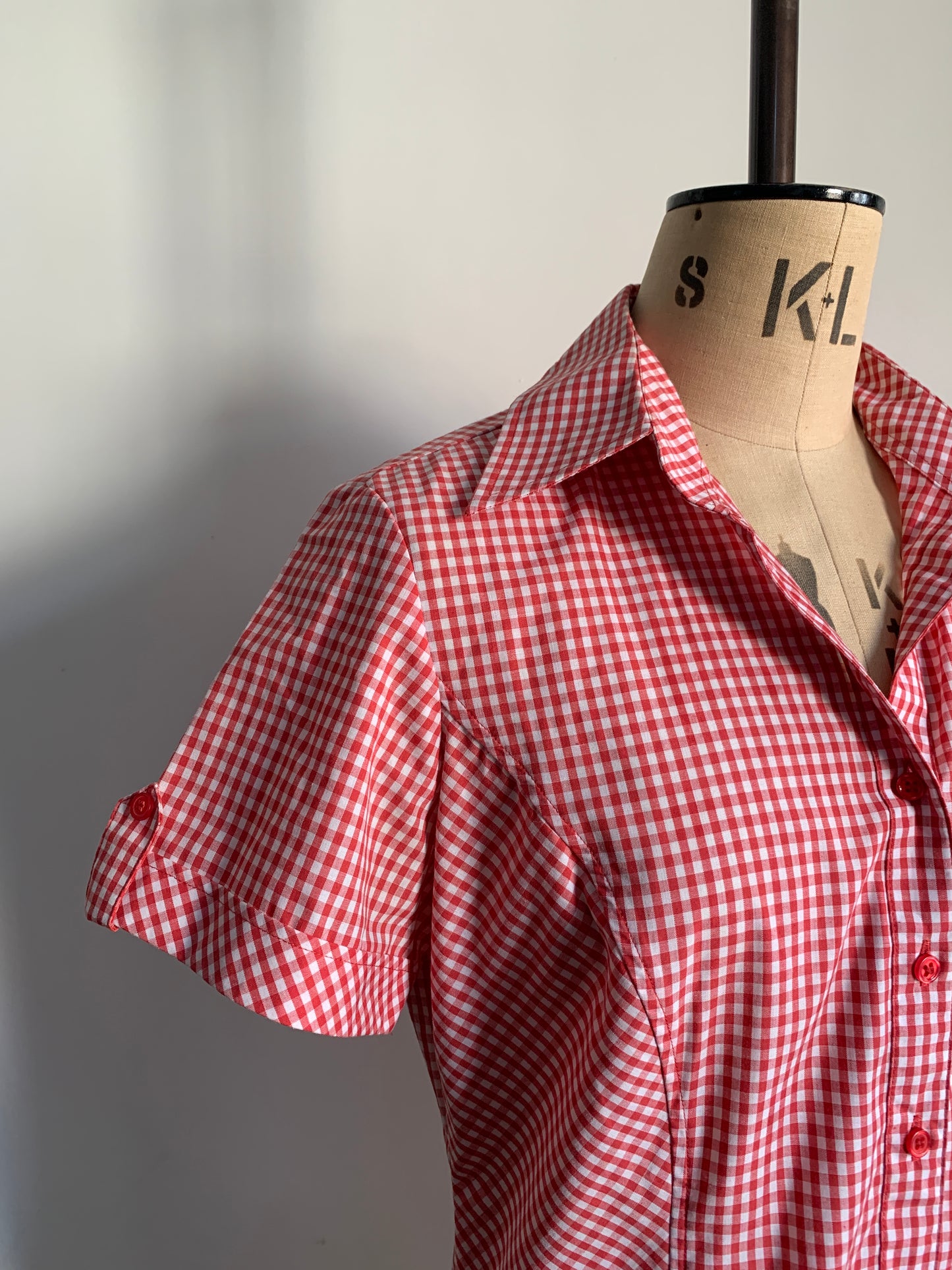 3 The Western Basics Collection: 50’s Style Red Gingham Fitted Shirt