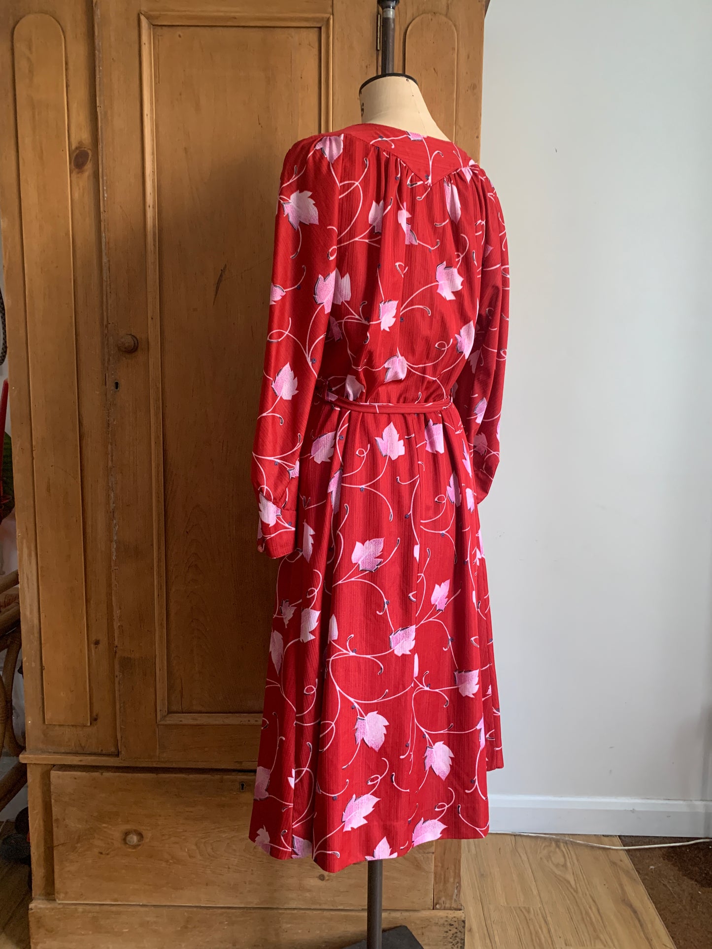 2 The French Finds Collection: 70’s Red and Pink Leaf Print Midi Dress