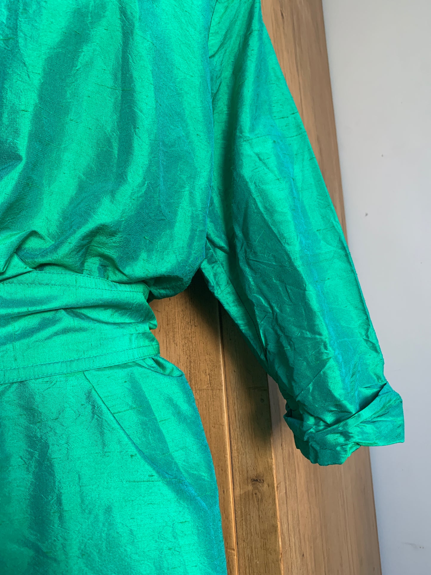 2 The French Finds Collection: Prestige Paris Emerald Green Silk Dupion Wrap Shirt Jacket