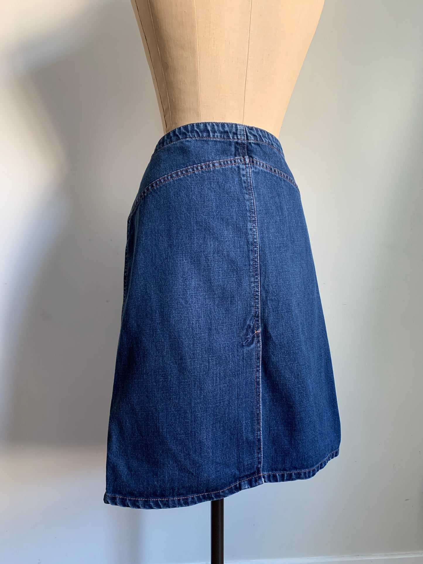 3 The Western Basics Collection: Levi’s Denim Skirt