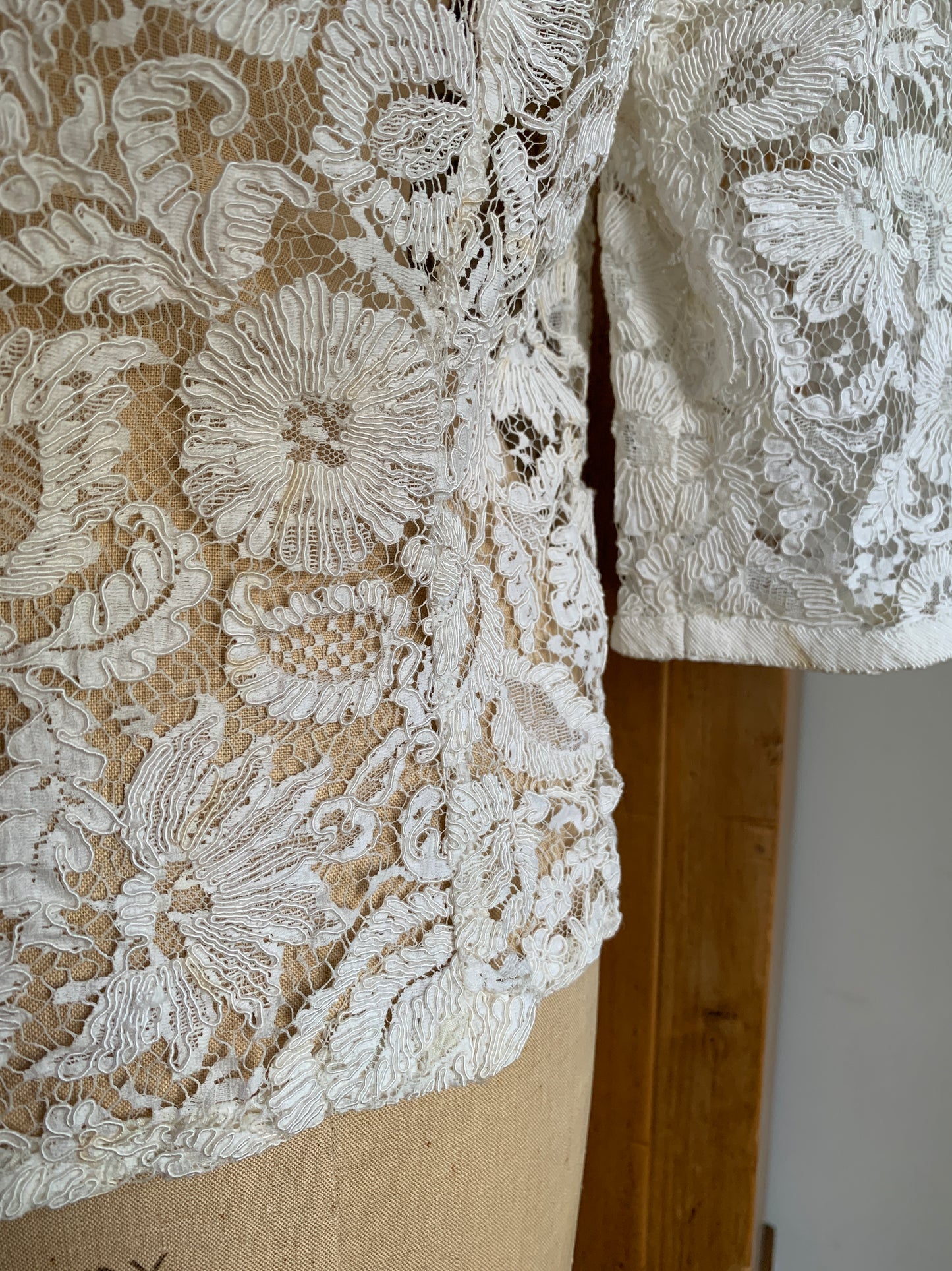 2 The French Finds Collection: 1950’s Cream Lace Blouse