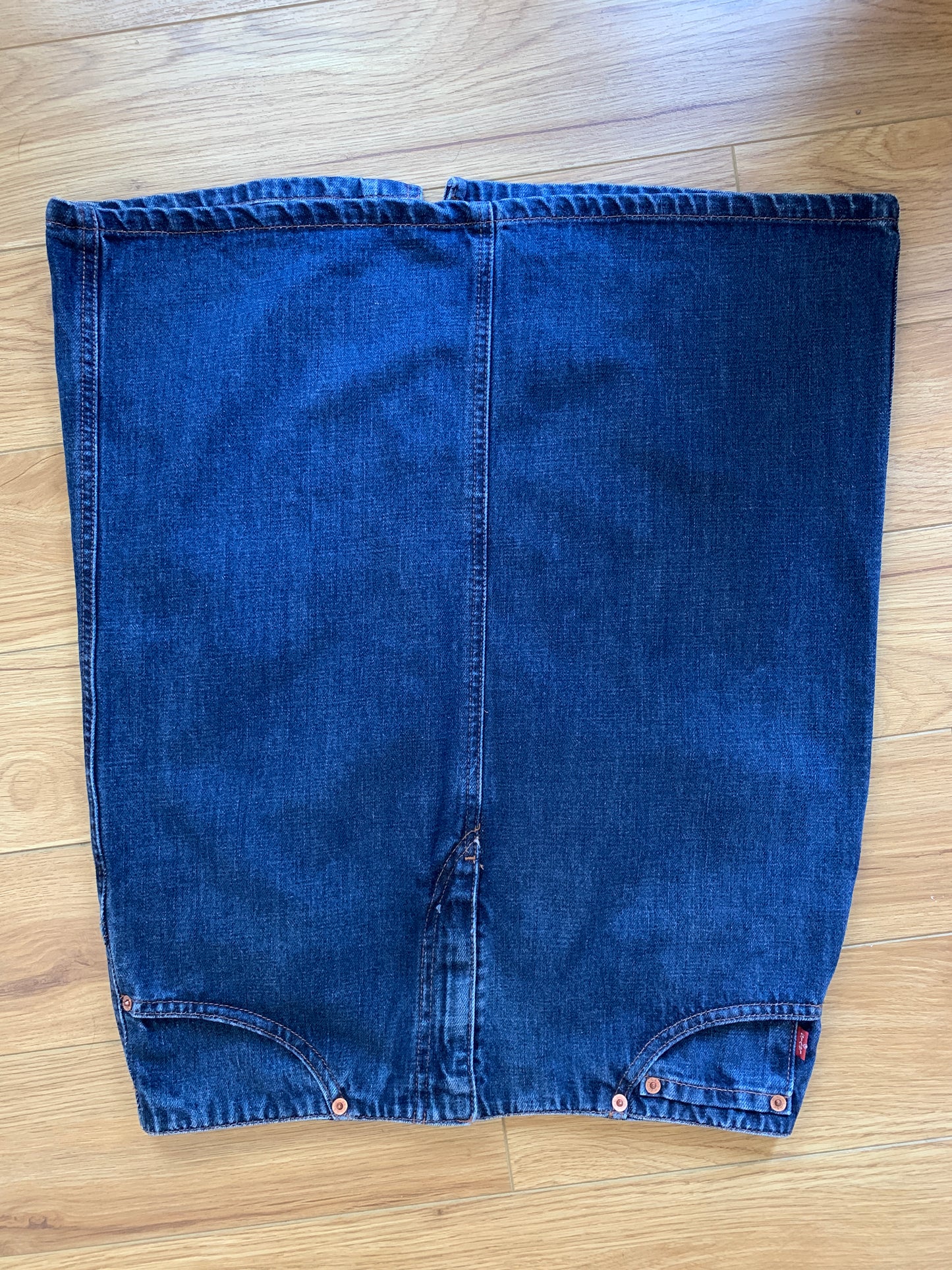 3 The Western Basics Collection: Levi’s Denim Skirt